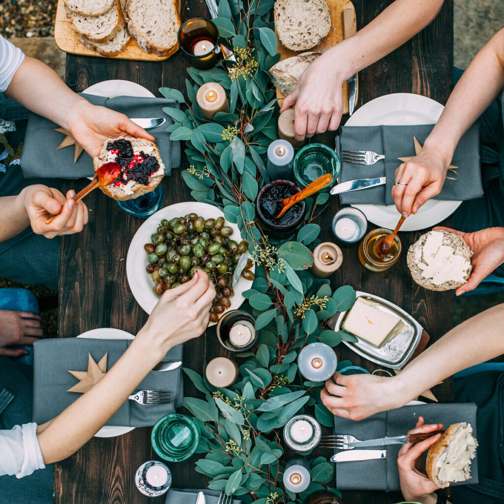 A Food Lover’s Guide to Hollywood Hills: The Best Eats, Sweet Treats, and Hidden Gems